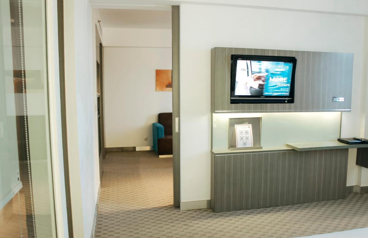 Novotel Bangka Hotel & Convention Center Pangkal Pinang Exteriör bild
