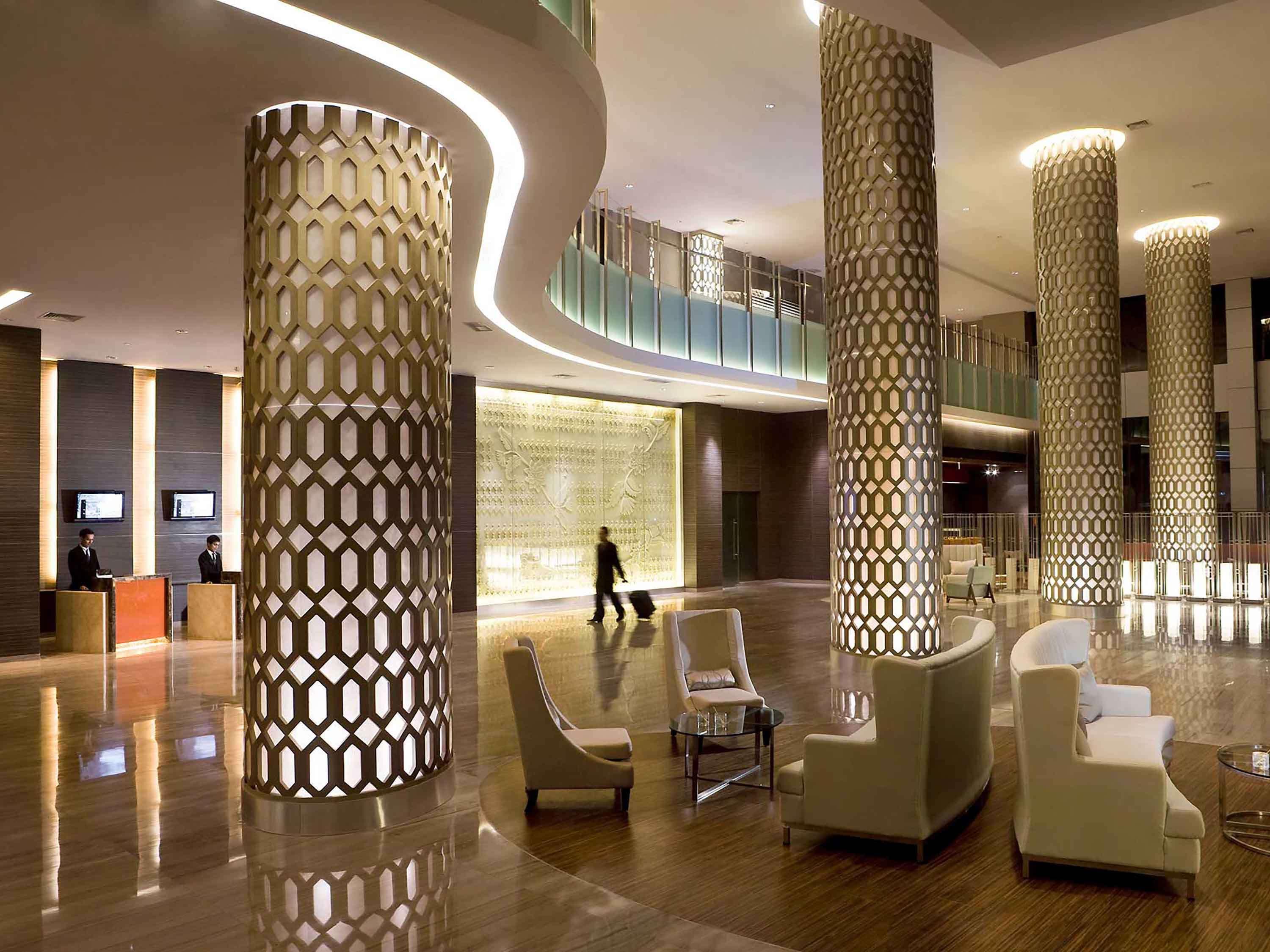 Novotel Bangka Hotel & Convention Center Pangkal Pinang Exteriör bild