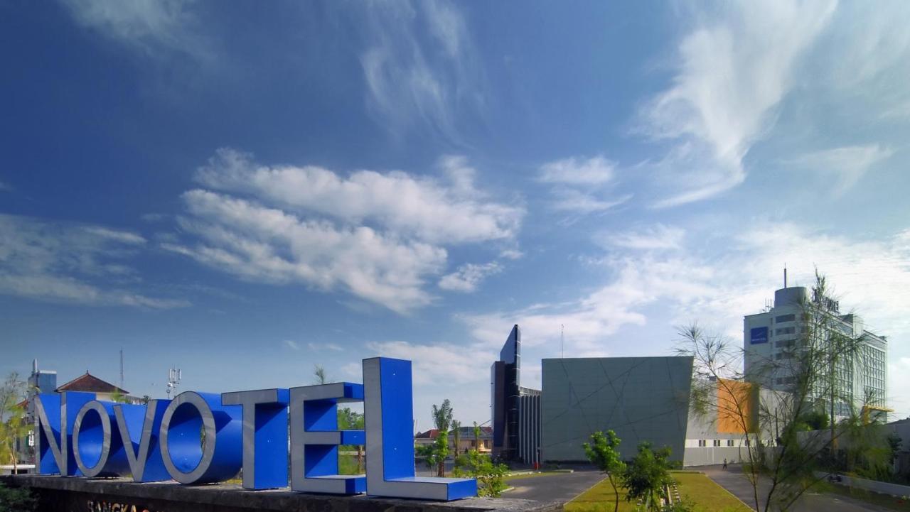 Novotel Bangka Hotel & Convention Center Pangkal Pinang Exteriör bild